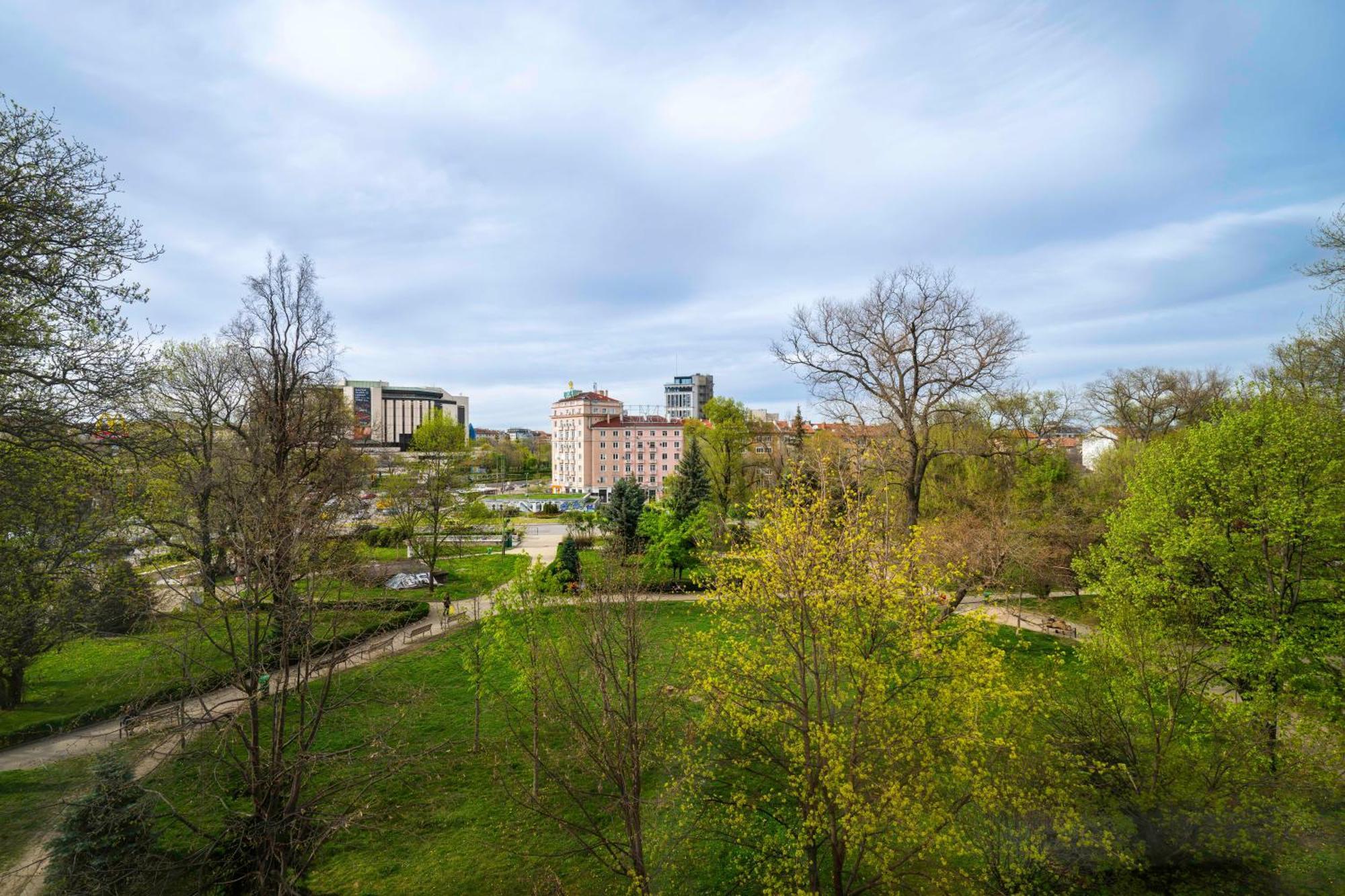 New With The Best View - 2Bd Bright Flat Near Ndk Sofia Eksteriør billede